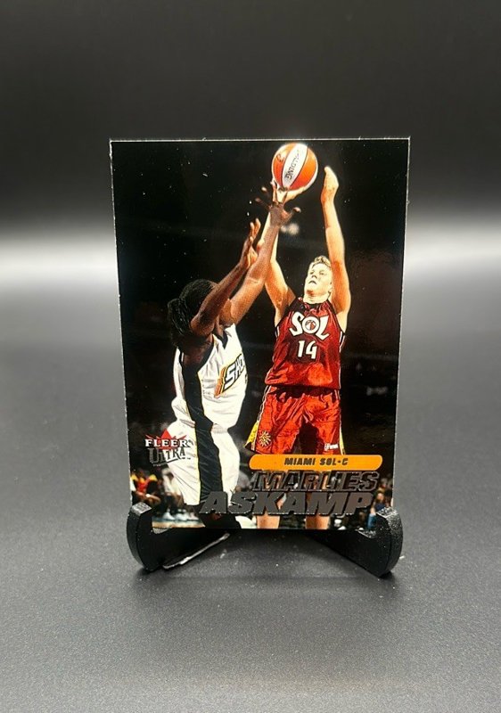 Marlies Askamp 2001 Fleer Ultra WNBA #38