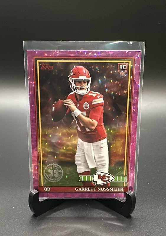 2026 Topps Flagship Garrett Nussmeier 1991 Topps Football Rookies Pink Crackle