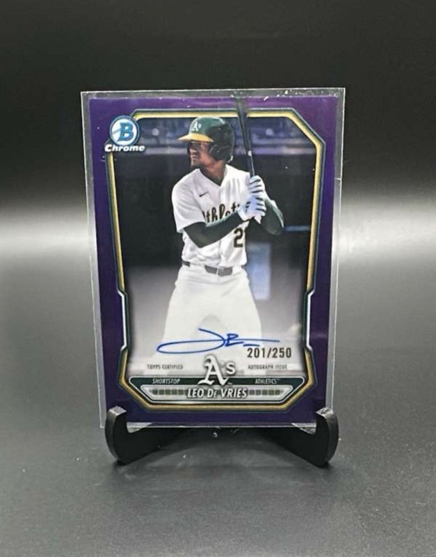 2026 Bowman Chrome Prospect Leo De Vries Purple Refractor Auto 135/250 Athletics