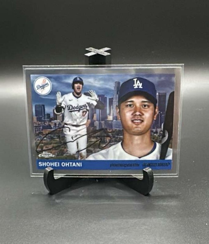 2025 Topps Chrome Platinum City Variation Shohei Ohtani Dodgers SSP
