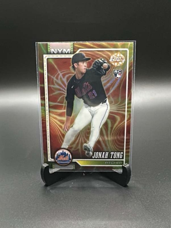 2026 Topps Chrome Jonah Tong Radiating Rookies RC Rookie #RR-11 Mets