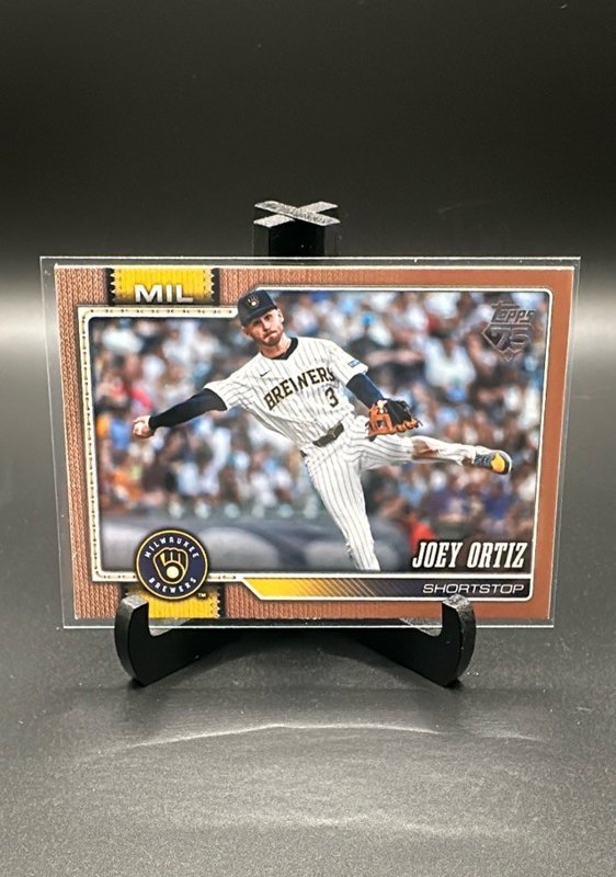 Joey Ortiz 2026 Topps Gold #542 /2026