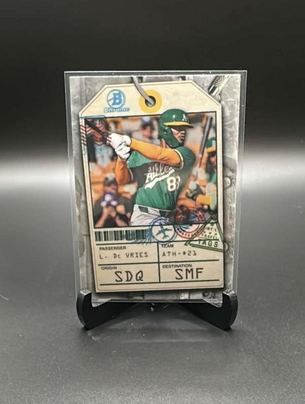 Topps 2026 Bowman Chrome Travel Tags Leo De Vries TT-9 Athletics