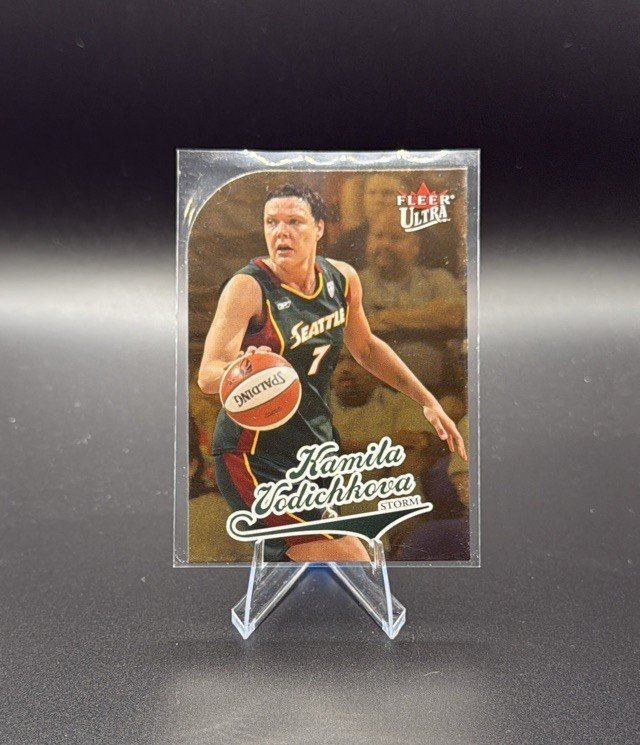 Kamila Vodichkova 2004 Fleer Ultra WNBA Gold Medallion #57