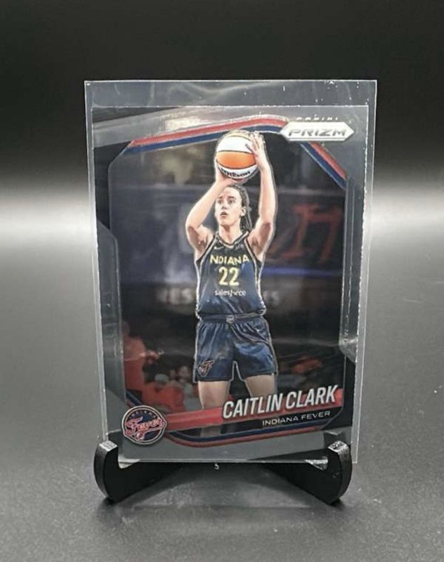 Caitlin Clark 2025 Panini Prizm #22