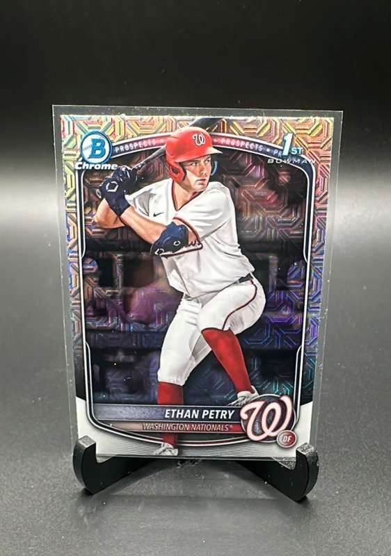 Ethan Petry 2025 Bowman Draft Chrome Mojo Refractor #BDC-151