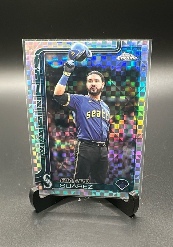 Eugenio Suárez 2025 Topps Chrome Update X-Fractors #USC125