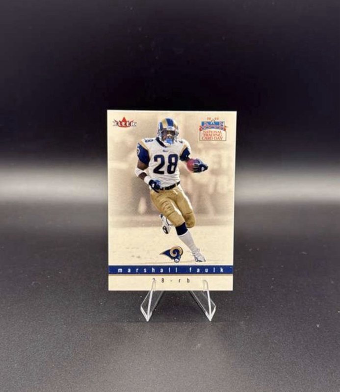 Marshall Faulk 2004 Fleer #6