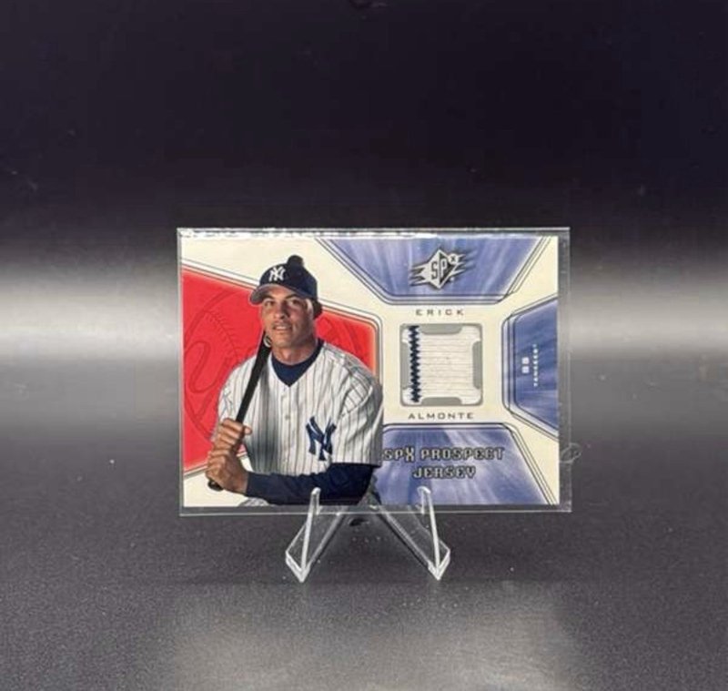 2001 Upper Deck SPx “SPx Prospect Jersey” Erick Almonte #126