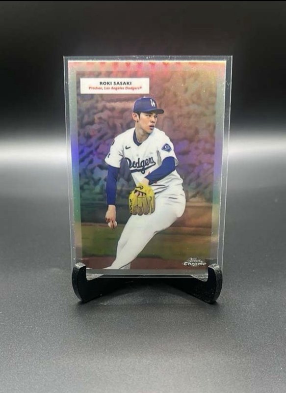 Roki Sasaki and Yoshinobu Yamamoto 2025 Topps Chrome Platinum #55DH-9 Refractor RC