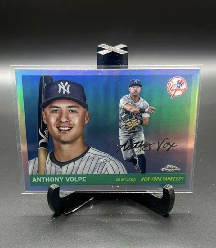 Anthony Volpe 2025 Topps Chrome Platinum Anniversary Refractor