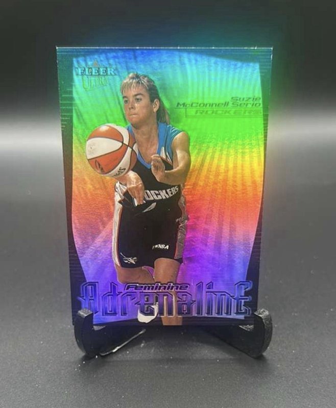 SUZIE McCONNELL SERIO 2000 Fleer Ultra Feminine Adrenaline #9