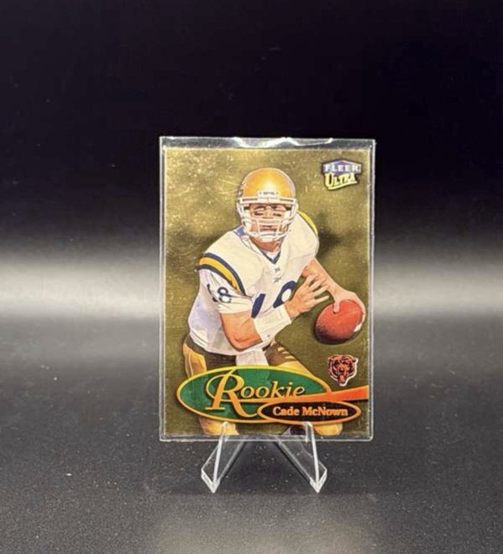 Cade McNown 1999 Fleer Ultra #300RG Gold Medallion RC