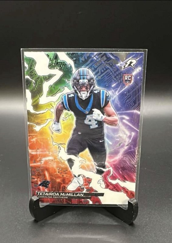 Circuit Breakers 2026 Topps Resurgence Tetairoa McMillan #CB-22