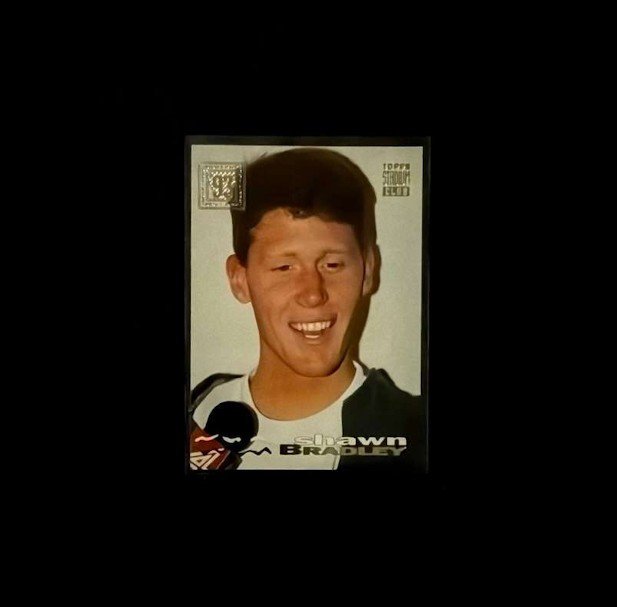 Shawn Bradley 1993-94 Topps Stadium Club - Draft Pick #82 RC