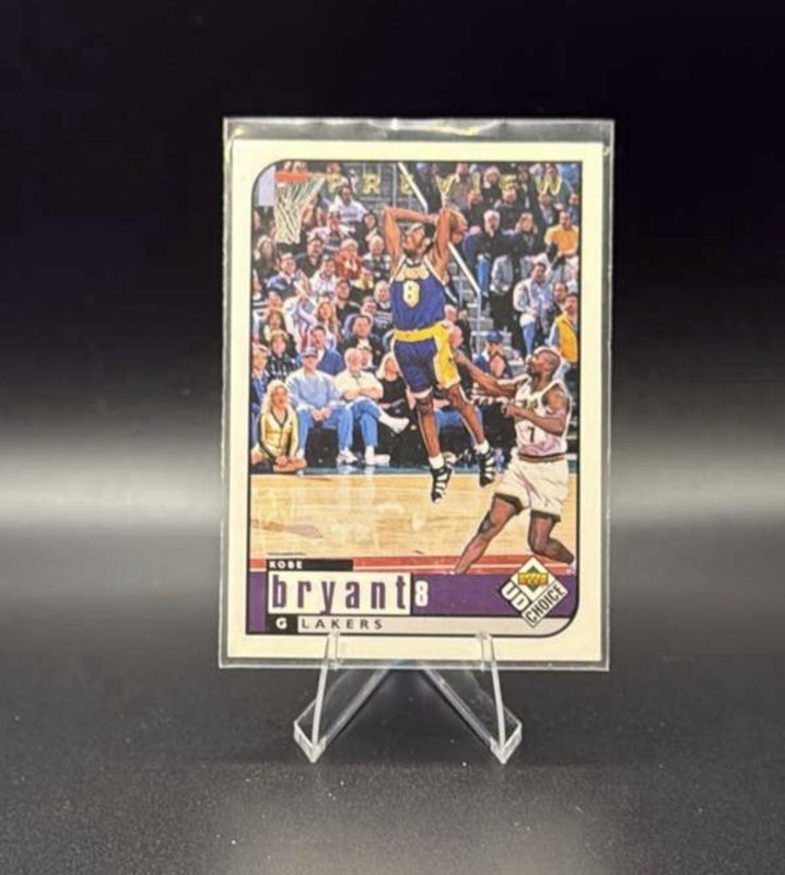 Kobe Bryant 1998-99 Upper Deck UD Choice Preview #69