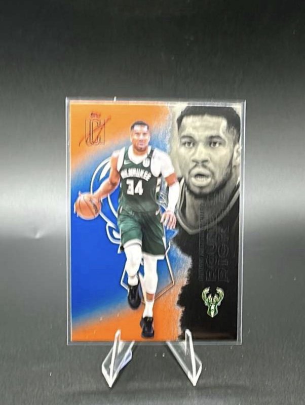 2025-26 Signature Class GIANNIS ANTETOKOUNMPO Orange And Blue Round Pick #56
